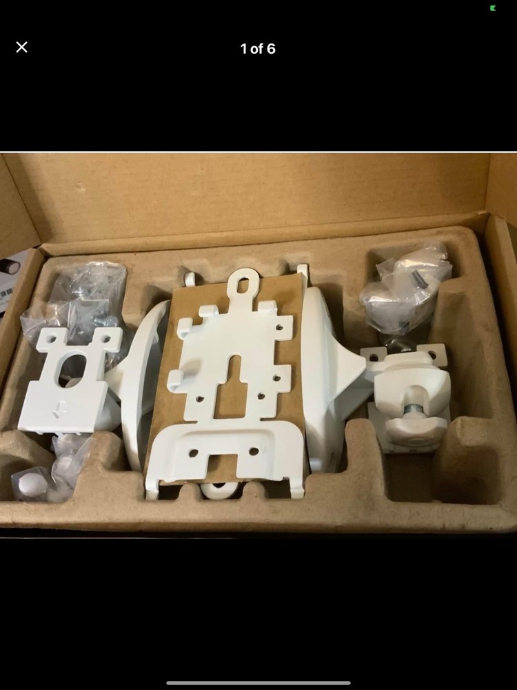 AmazonBasics Wireless Speaker Wall Mounts For Sonos Play Adjustable Play 1&3 New