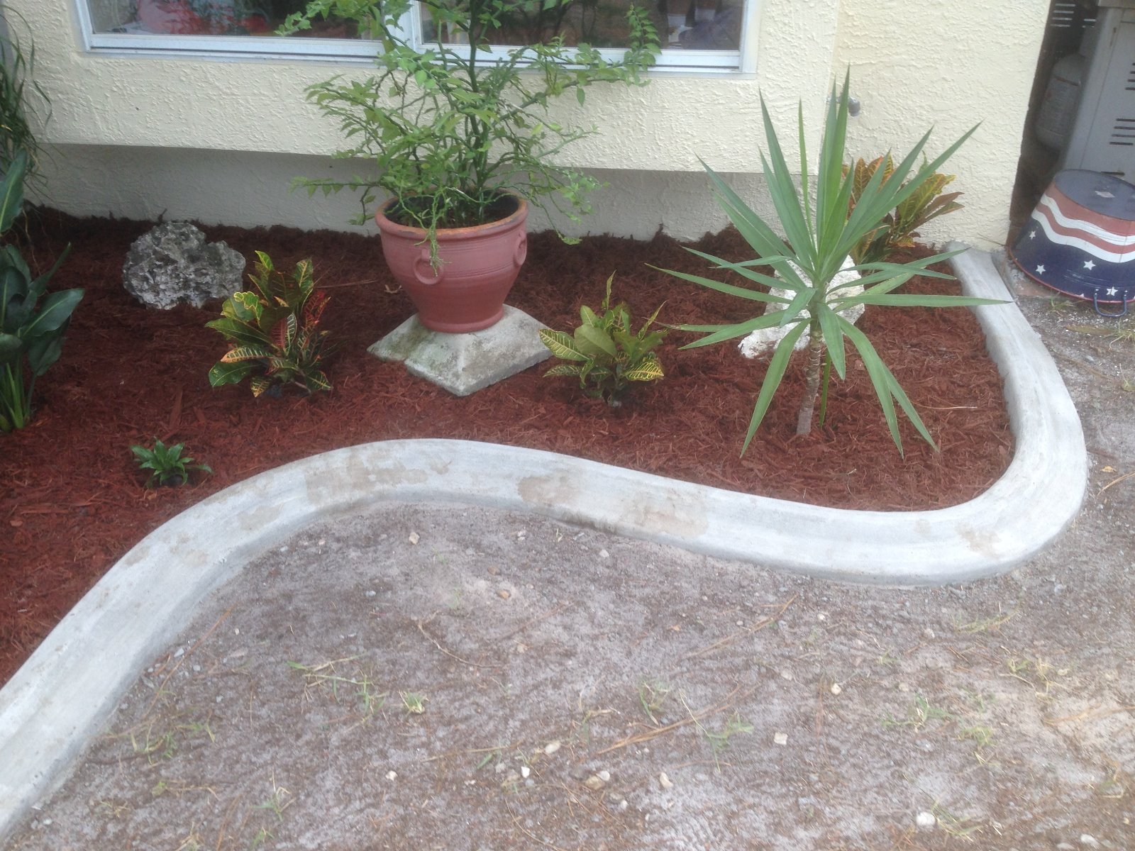 Custom curbing concrete edging landscaping DIY The original Curb It Yourself
