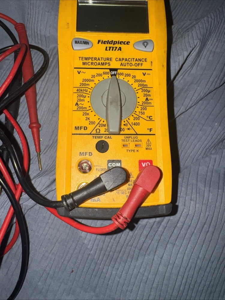 Fieldpeice LT17a Multimeter