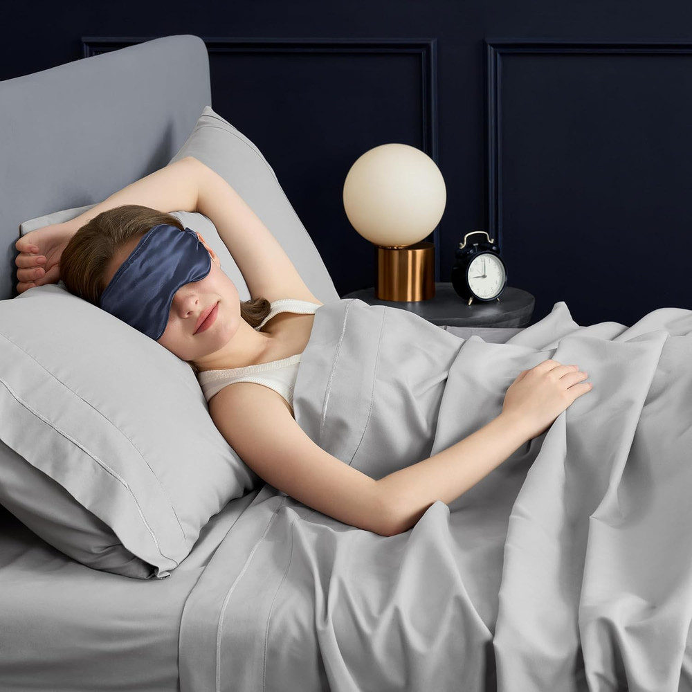 Full Sheets Set 4 Piece Cooling Sheets with 2 Pillowcases Soft Microfiber Hypoal