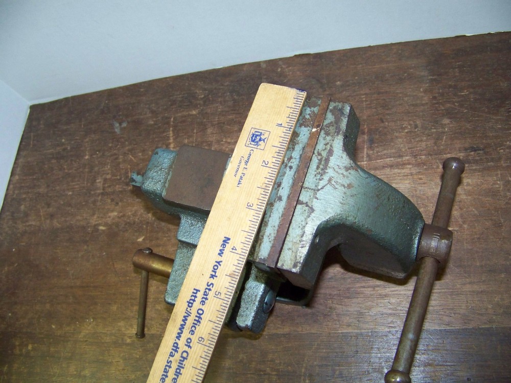 4" Wilton Bullett Vise with adjustable swivel head