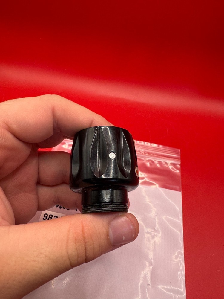 Custom Products Dye Threaded Feedneck