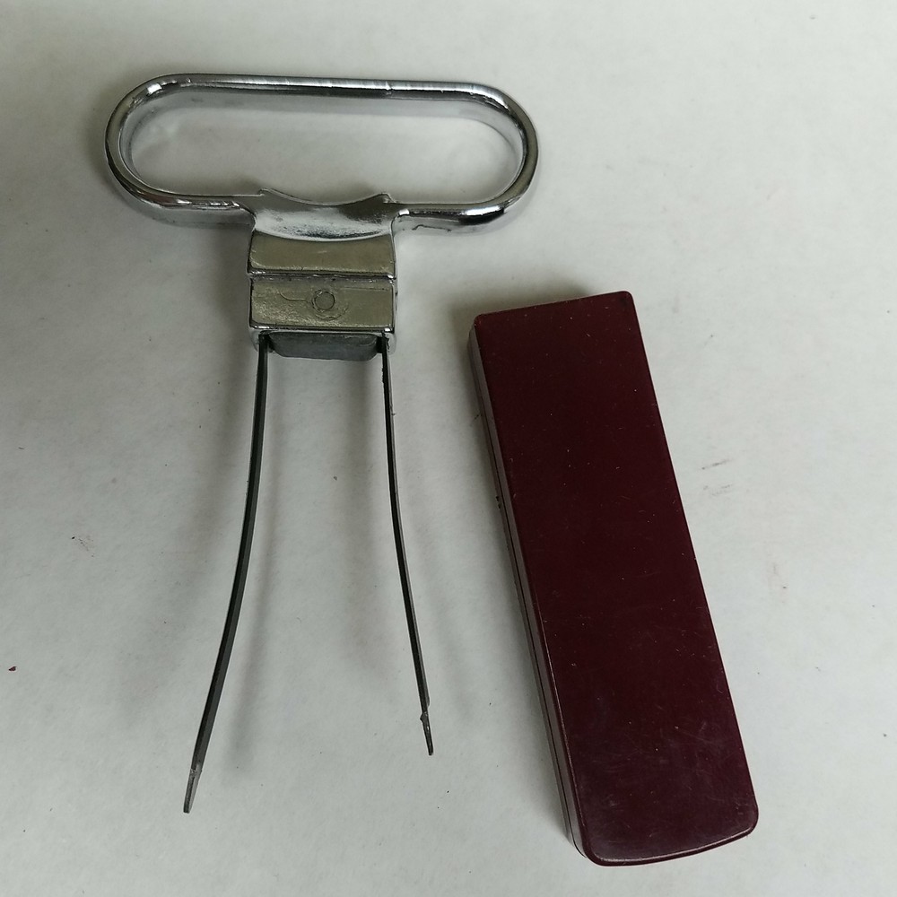 Phoenixware Two-prong Cork Puller Bottle Opener With Sheath