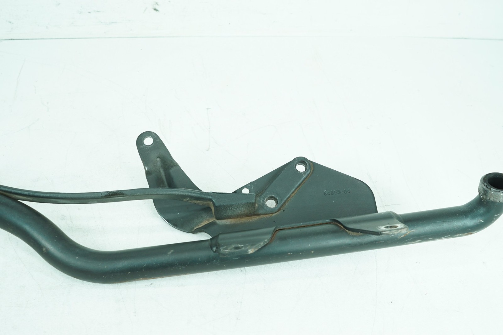 08 Harley Sportster XL1200 Low Exhaust Muffler Interconnect Bracket Support Bar