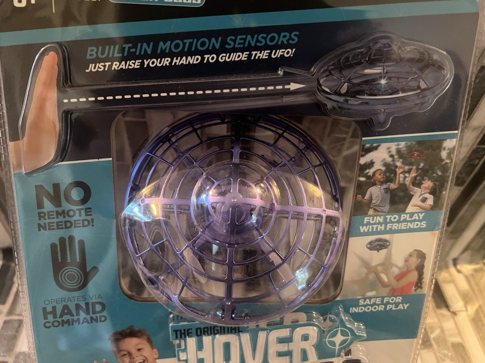 Hover Star Motion Controlled UFO No Remote Needed Operates Via Hand Command New