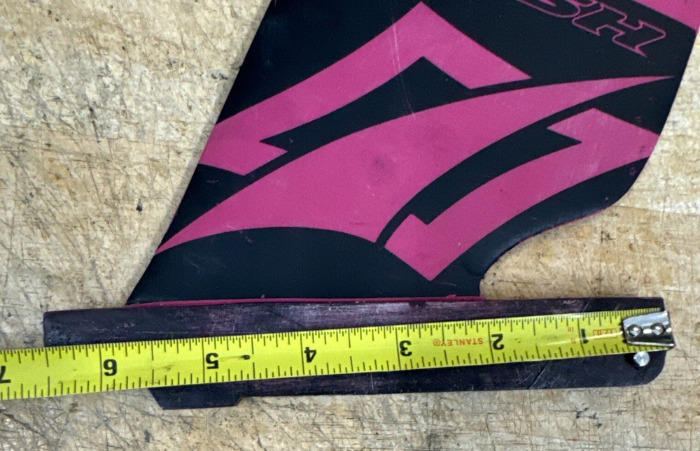 NAISH REPLACEMENT FIN SURFBOARD 9.5 surfing surf