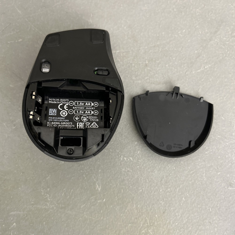 Logitech K350 Ergonomic Keyboard And Wireless Mouse USB Receiver