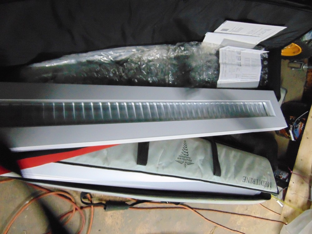 NeoRay Medical Light