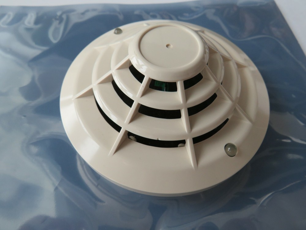 SYSTEM SENSOR 5251EM HEAT DETECTOR FREE SHIP