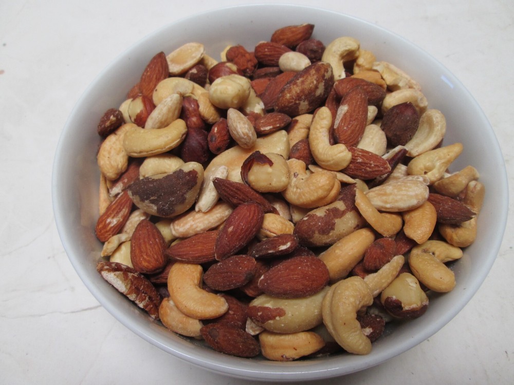 Deluxe Mixed Nuts- Roasted Only(No Peanuts), 5 lbs/bag-greenbulk