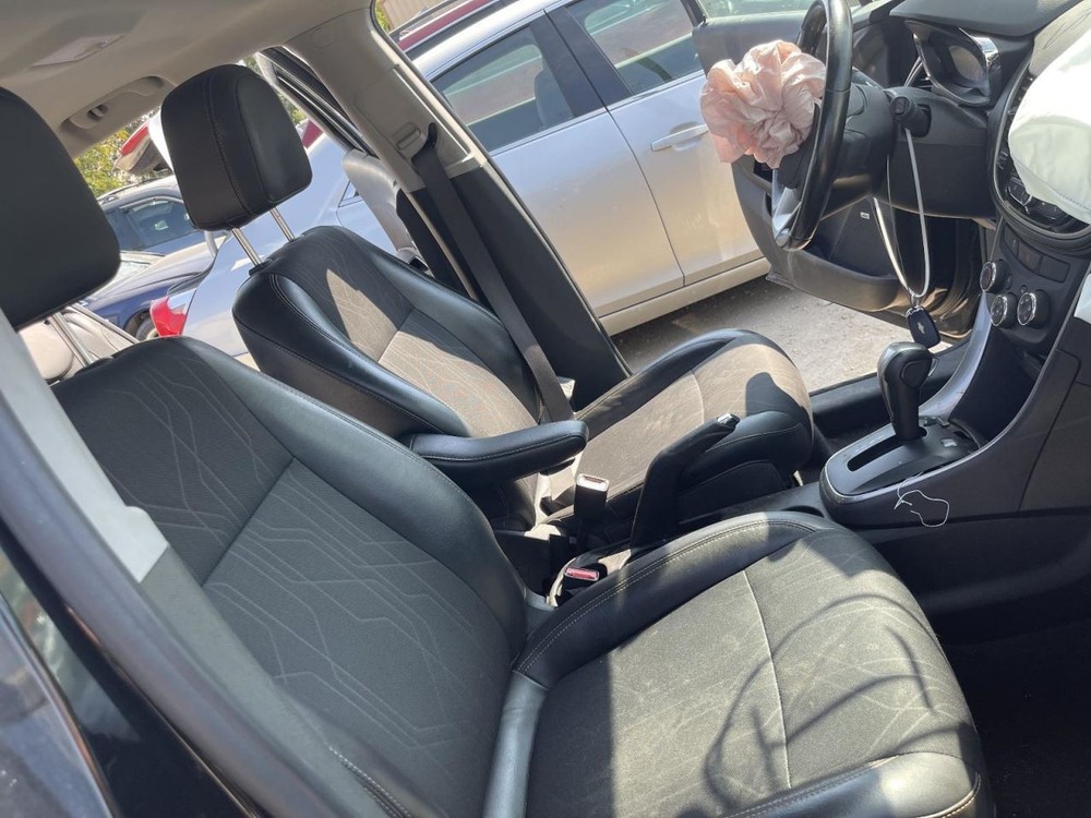 Sun Visor Left Driver Fits 17-22 TRAX 975743