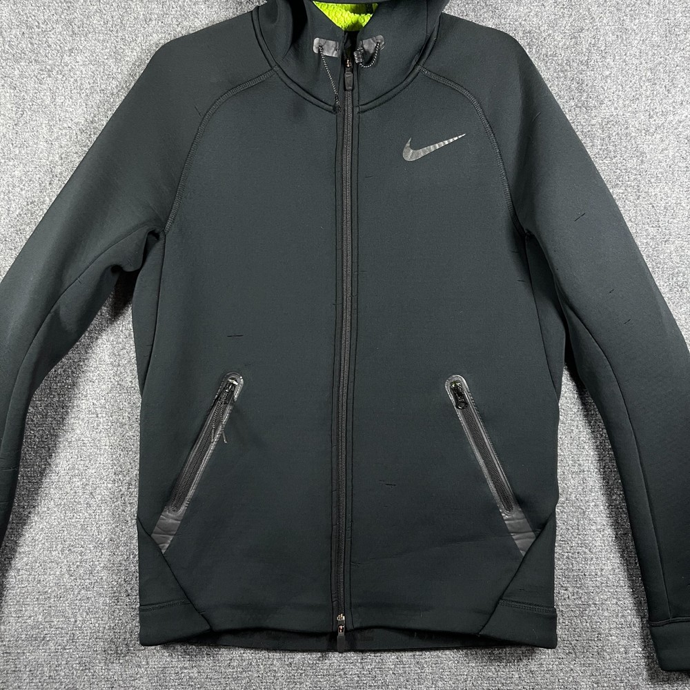 Nike Therma Sphere Max Training Jacket Gym Workout Black Size Medium #2419