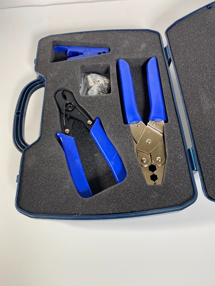 Data Shark Complete Network Tool Kit with Case #70008