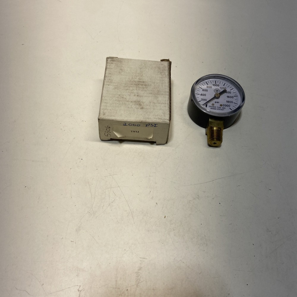 MCDANIEL CONTROLS 0-2000 PSI, 2.5" FACE, 1/4" BACK MOUNT T8M