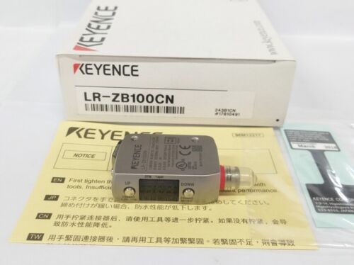 KEYENCE LR-ZB100CN Laser Sensor New