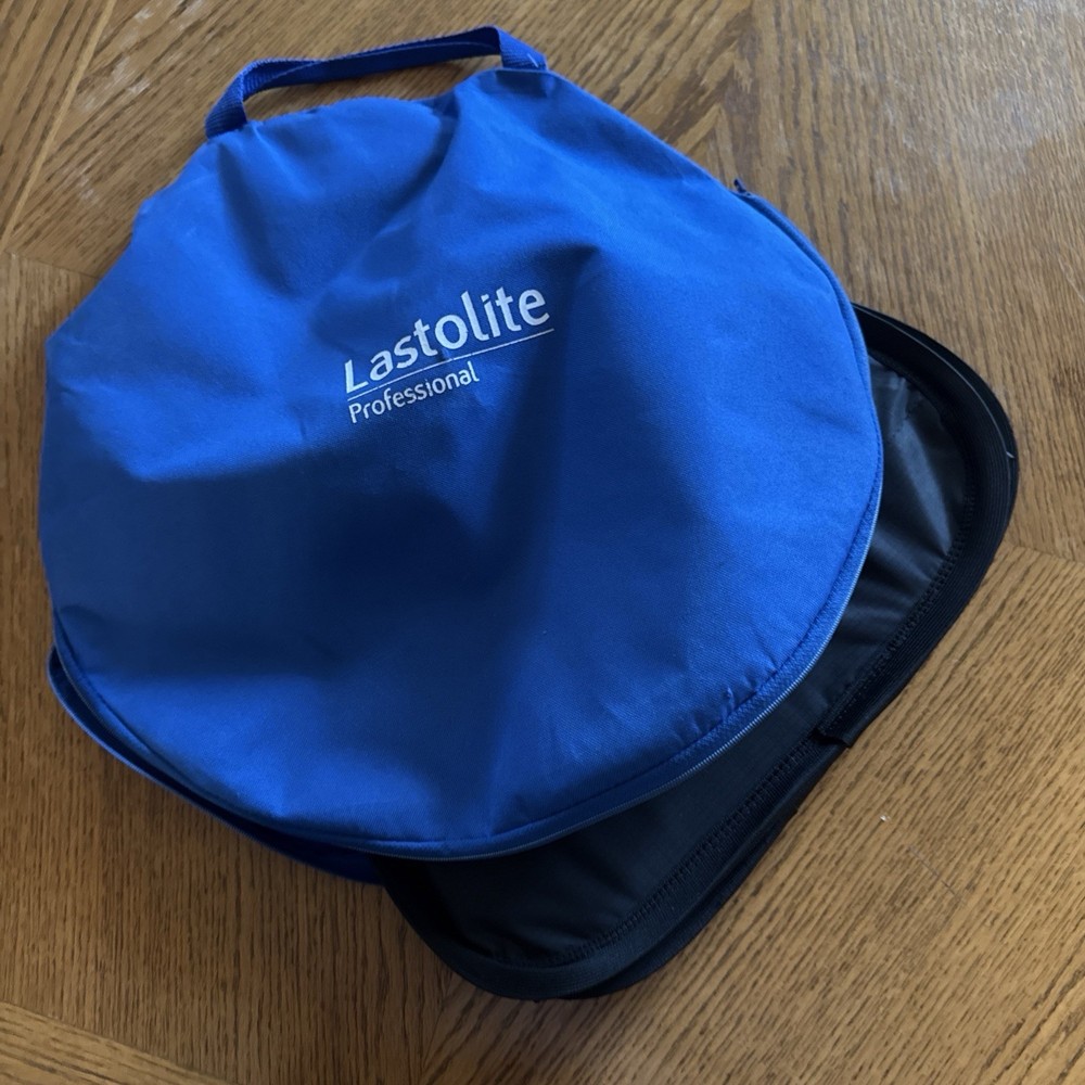 LASTOLITE Professional Ezybox Hotshoe Reflector - 15" x 15" & Mounting Bracket