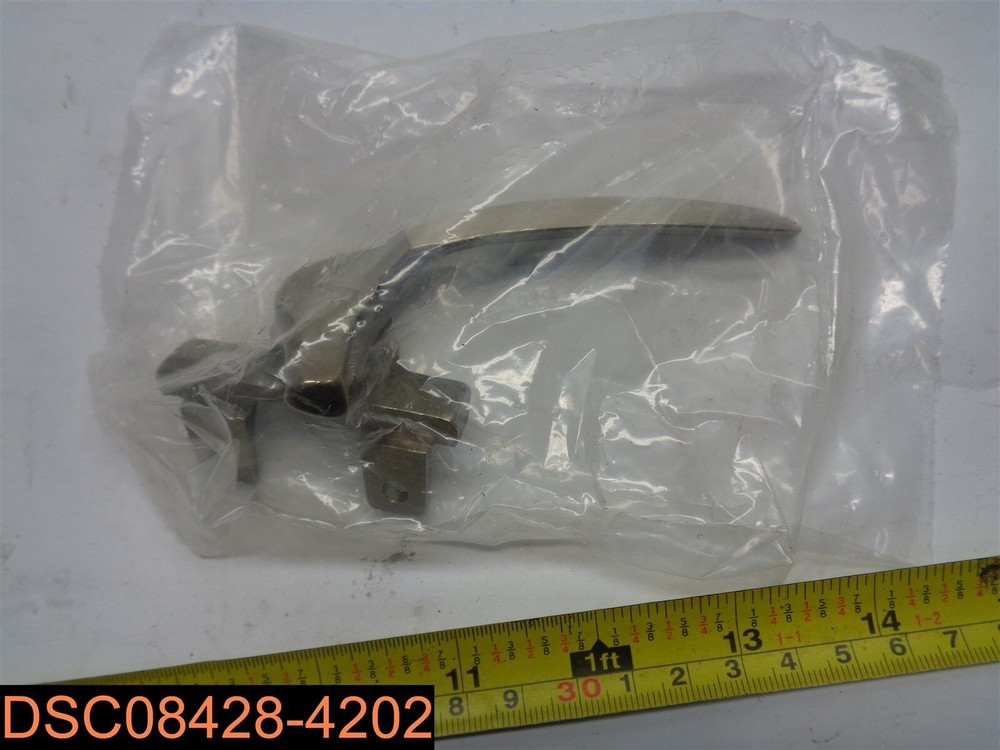 Qty =4: Left Hand White Bronze Angle Base Project Out Cam Handle K3663/8W
