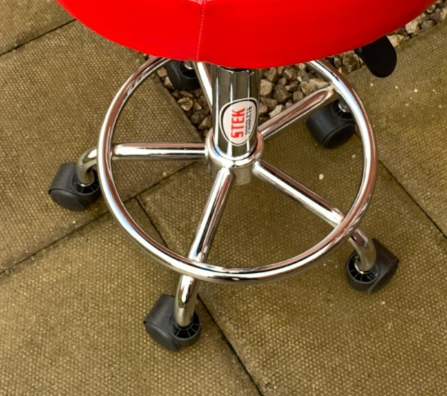 Greg Hancock speedway height adjustable, rolling Workshop/bar-stool