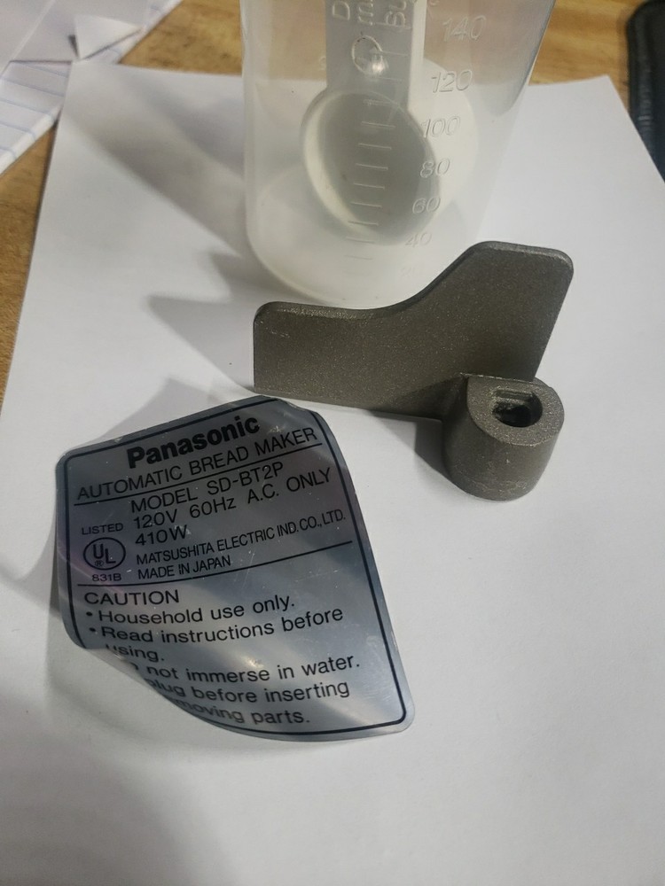 OEM Part Paddle for Panasonic Bread Machine Model SD-BT2P With Measuring Cups