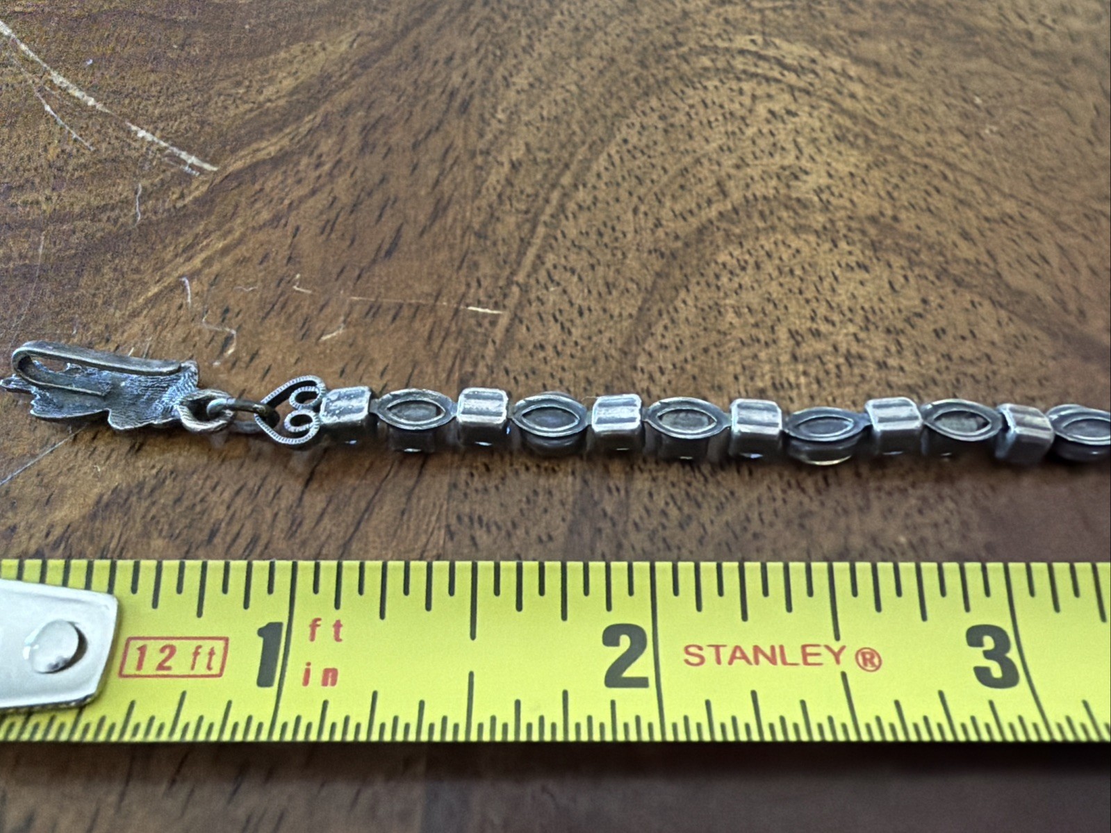 Mary Demarco Fairycore Rhinestone Tulip Glass Opal Hand Clasp Necklace 13"