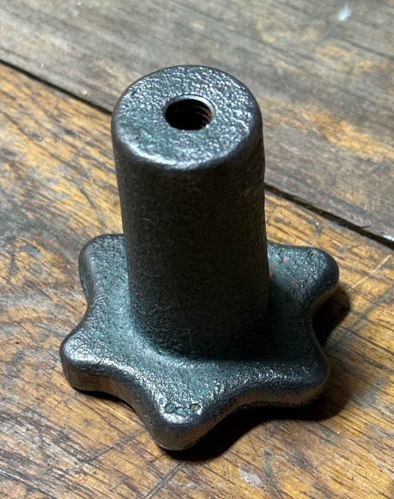 Cast Iron Knob 16 TPI  (6703)