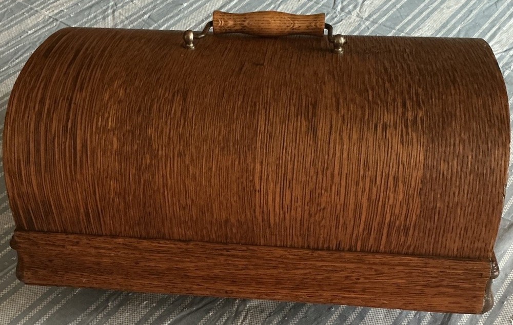 Edison Triumph Phonograph Lid Model E