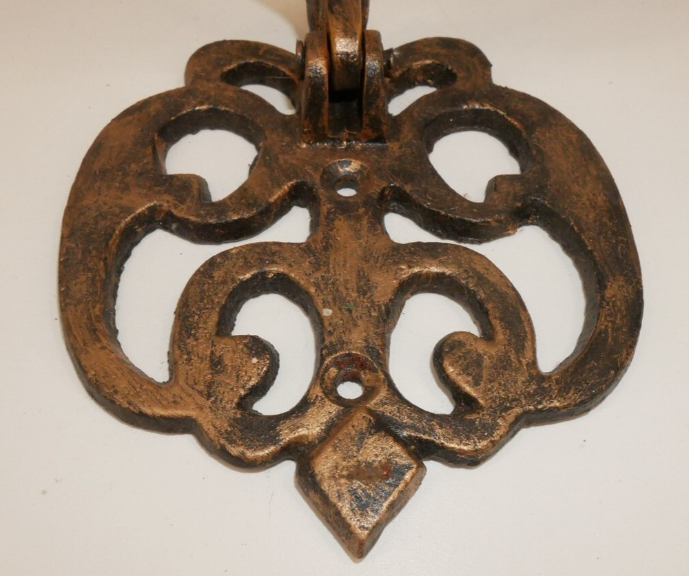 Beautiful Classic Style Cast Iron Door Knocker