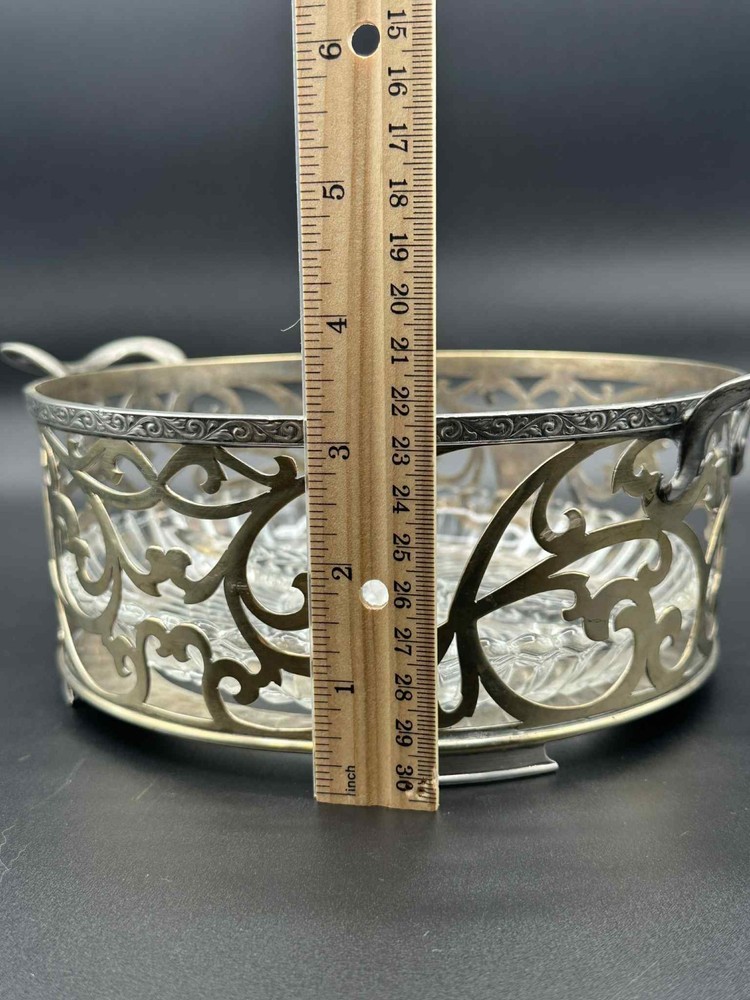 VTG Silverplate Openwork Serving Dish w/ Handles & Glass Insert Monogram MBC EP