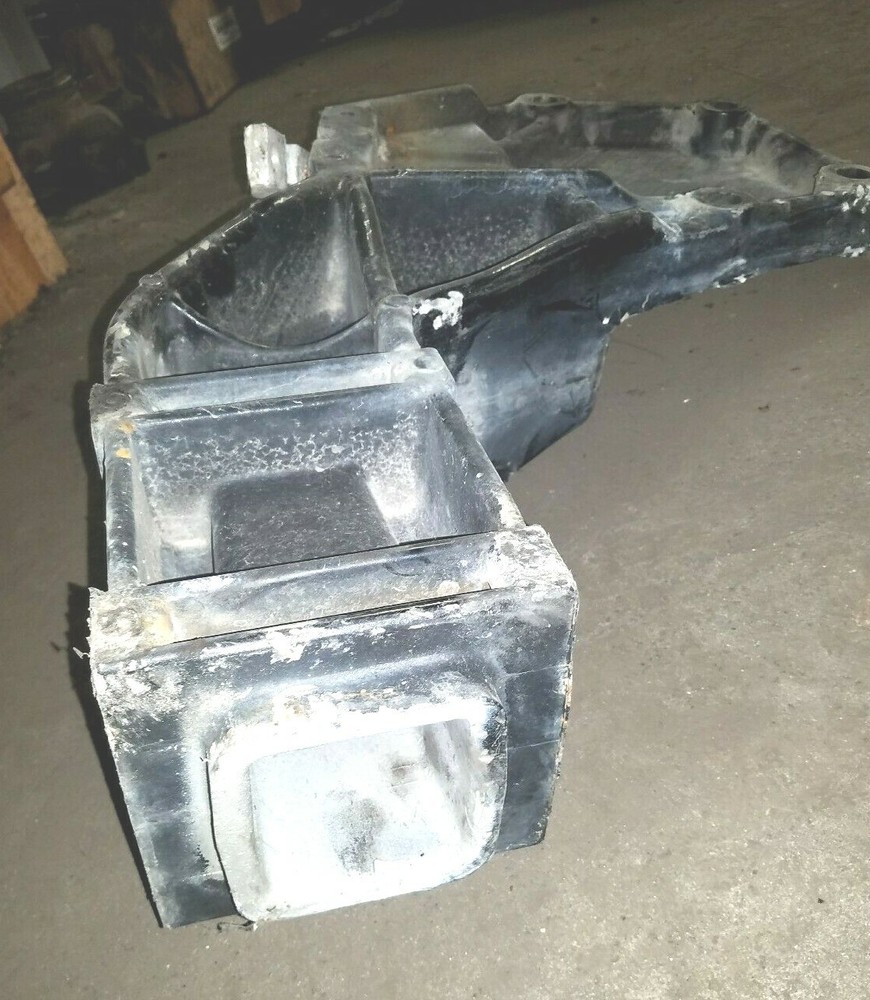 KENWORTH T-2000 FRAME HORN B11-1000-1R