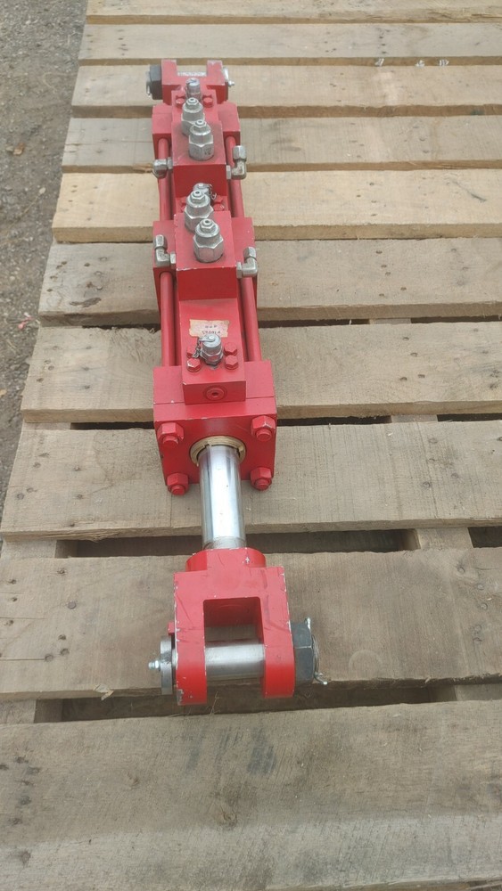 Duplex Cylinder 30171606 For ST80 Roughneck