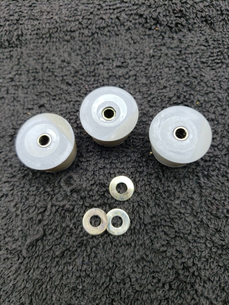 3 rubber Feet only for Breadman Bread Maker Machine Model TR700