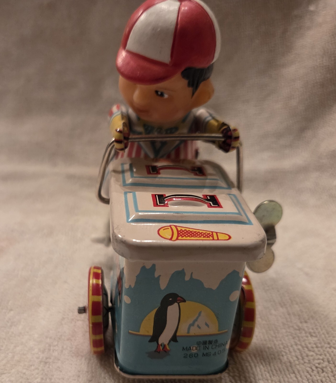 VINTAGE 80s WIND UP TIN LITHO TOY ICE CREAM VENDOR CHINA