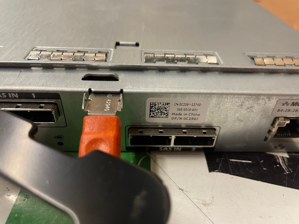 DELL C256J PowerVault MD3200 MD3220 SAS 6Gbps 2GB Cache Controller