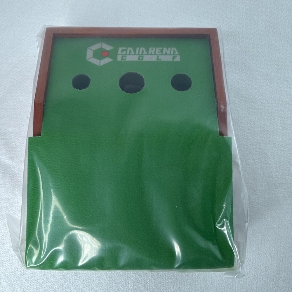 2 Player Mini Tabletop Golf Putting Game