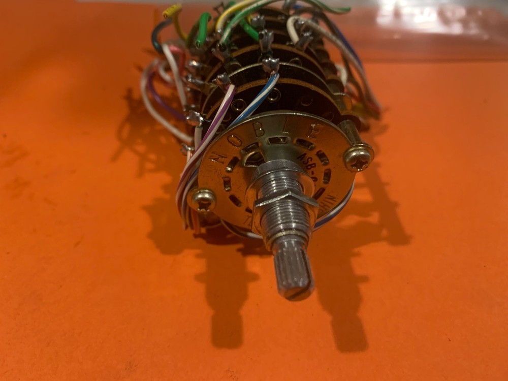 Pioneer SX-828 Vintage Stereo Receiver - Function Switch