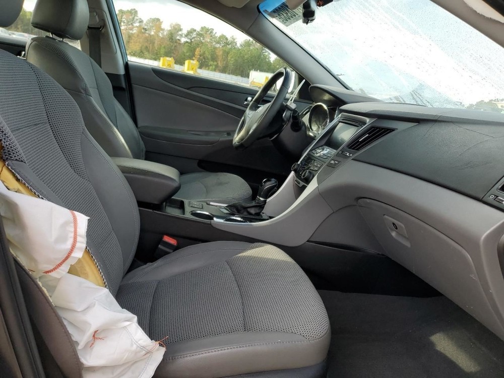 SONATA 2013 Glove Box 4961474
