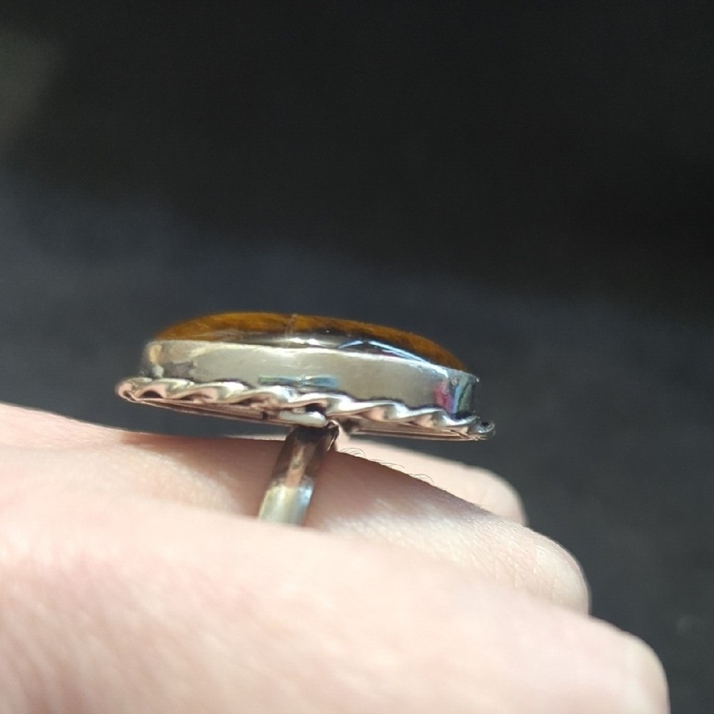 Silver Plated Brown Tiger's Eye Gemstone Oval Statement Ring - Size 8.75