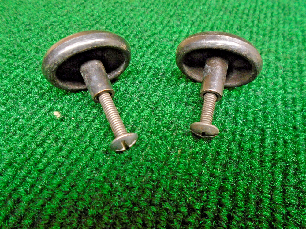 PAIR of CIRCA 1930'S BLACK BAKELITE OVAL DRAWER KNOBS (20080-23)