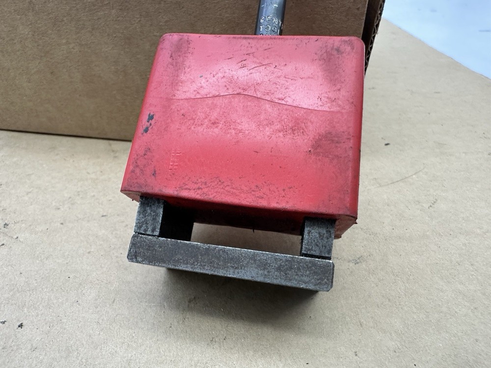 Central Tools Mag Base No. 6415 USA - Magnetic Indicator Holder Base Post Only