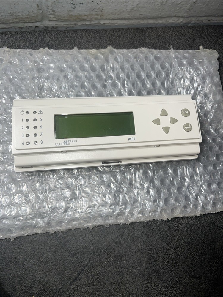 JOHNSON CONTROLS LP-DIS60P11-0C Wall Mount Controller