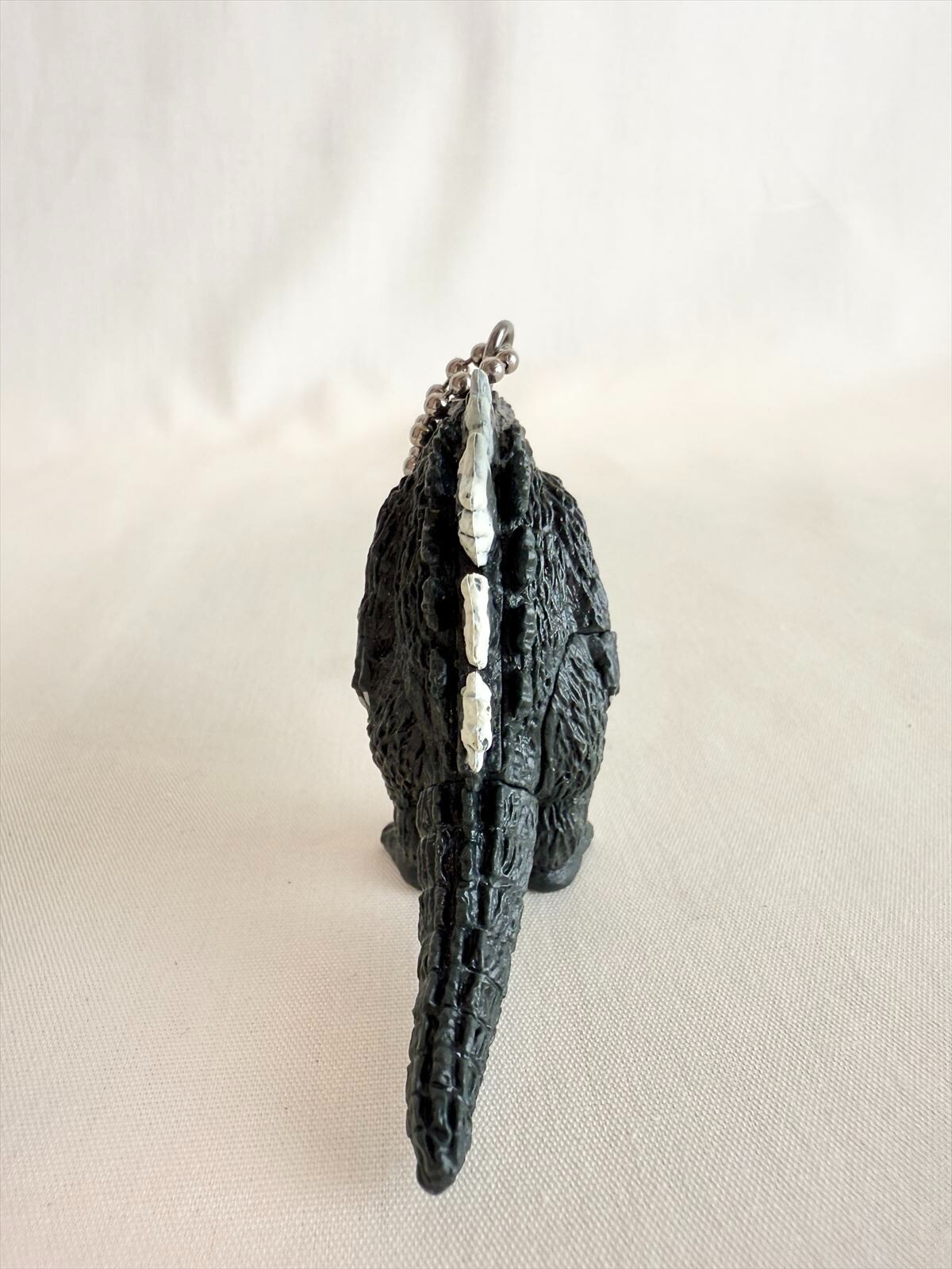 2016 Bandai 2" Bowing Godzilla Figure Apology Press Conference Kaiju Capsule Toy