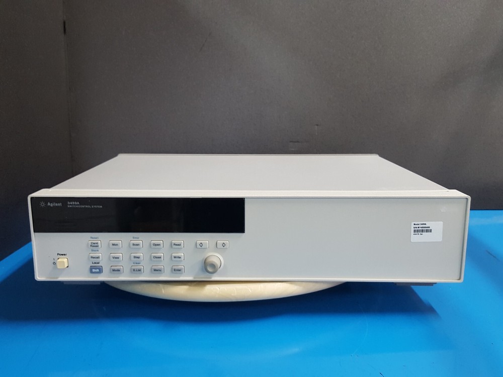 Agilent 3499A: Switch / Control System Main Frame (5600)