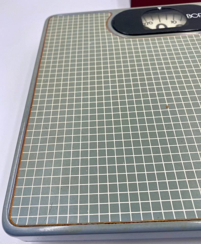 Vintage Green & Blue Bathroom Scale Borg ~ Diamond Pattern ~ Works Well
