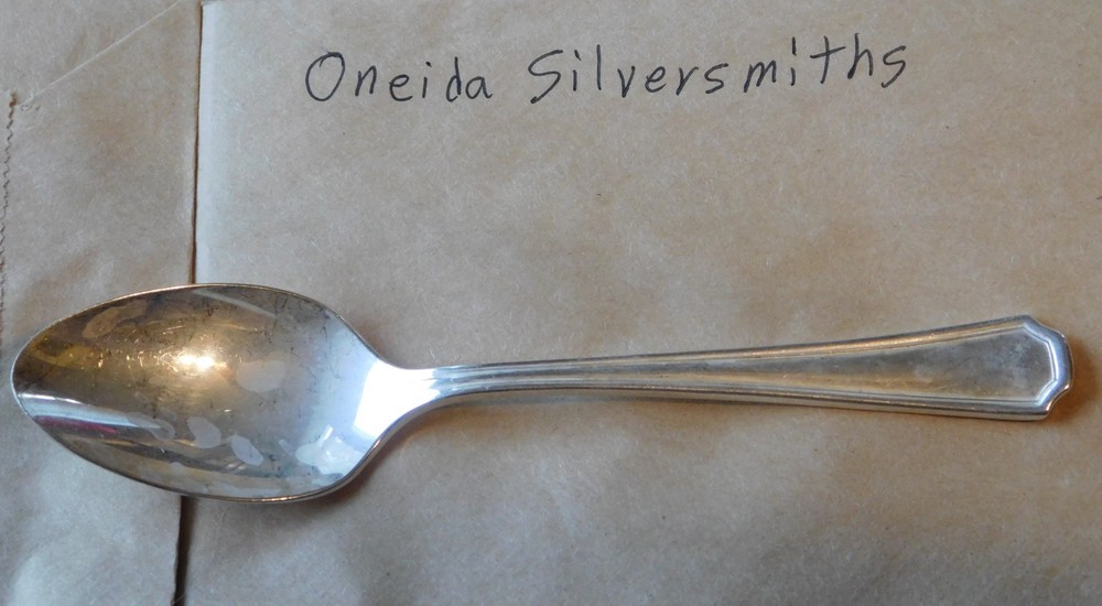 ONEIDA Silverplate ~ SENECA ~ PATTERN  5 7/8"  TEASPOON - 1927