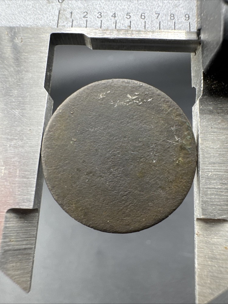 Early Colonial Button Found In Virginia Flat Button #53