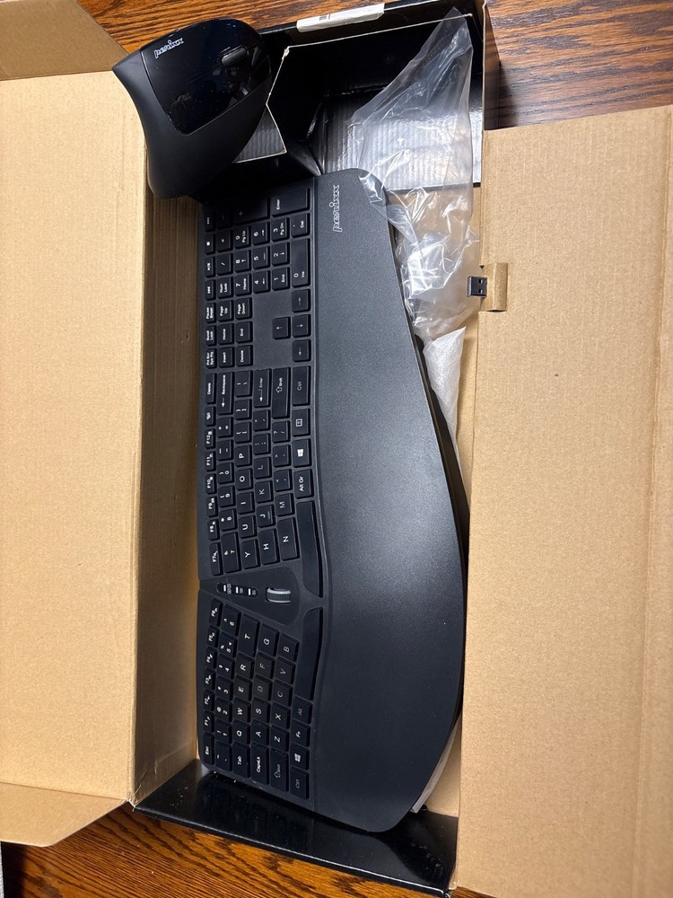 Perixx Periduo-605, Wireless Ergonomic Split Keyboard and Vertical Mouse Combo