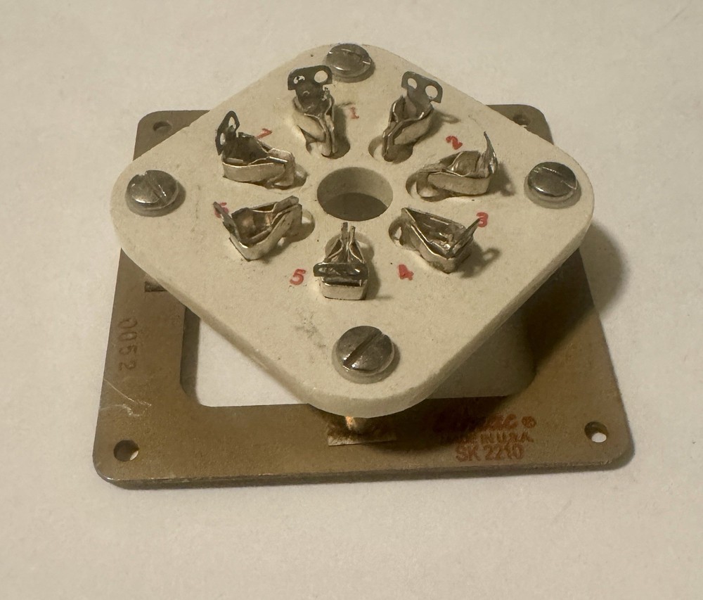 Eimac SK-2210 Tube Socket