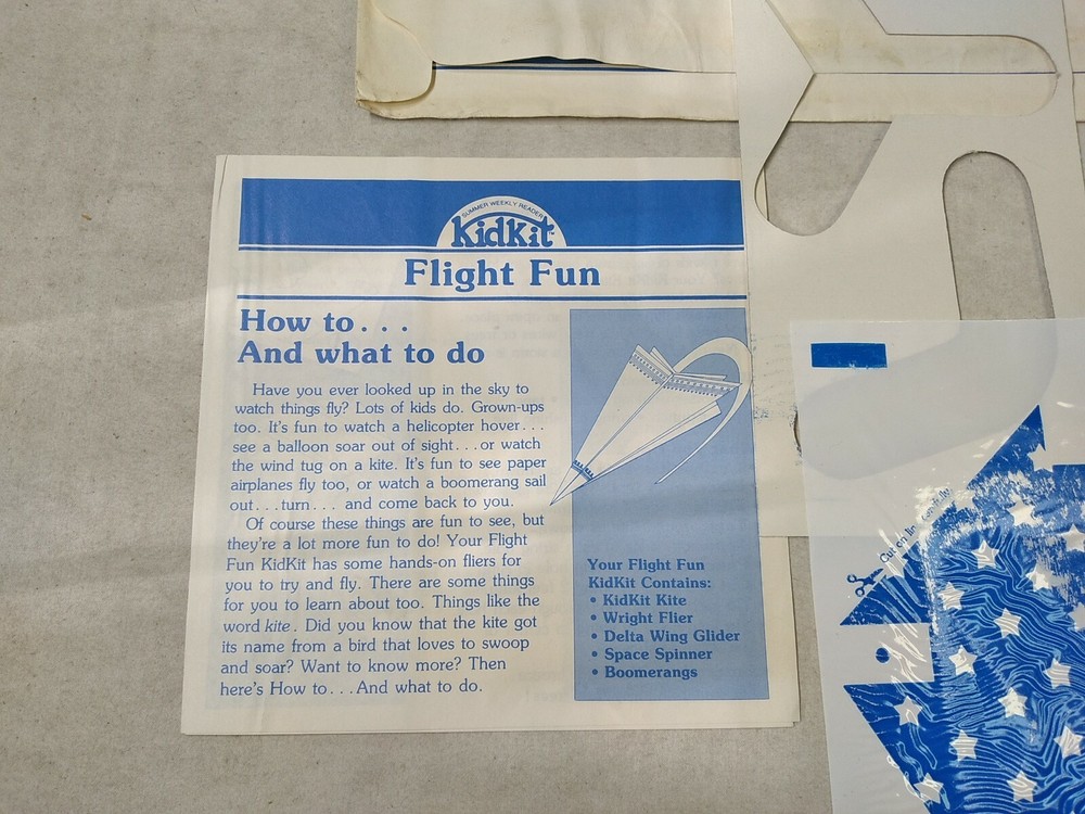 KidKit Summer Weekly Reader Columbus Ohio 1986 Flight Fun Kit Incomplete