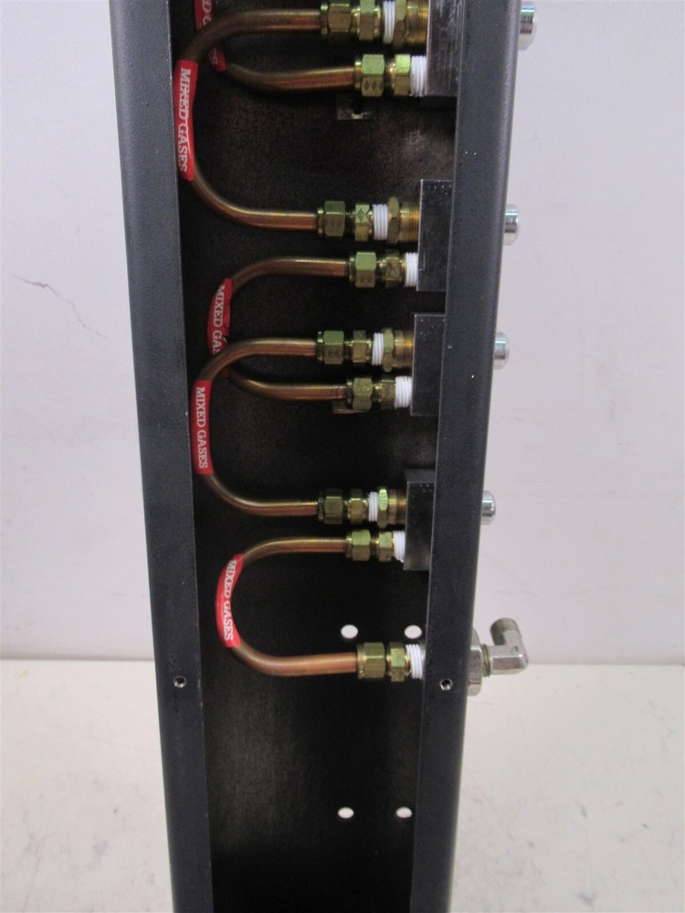 Ohmeda 8000 Anesthesia System Gas Distribution Bar For Machine