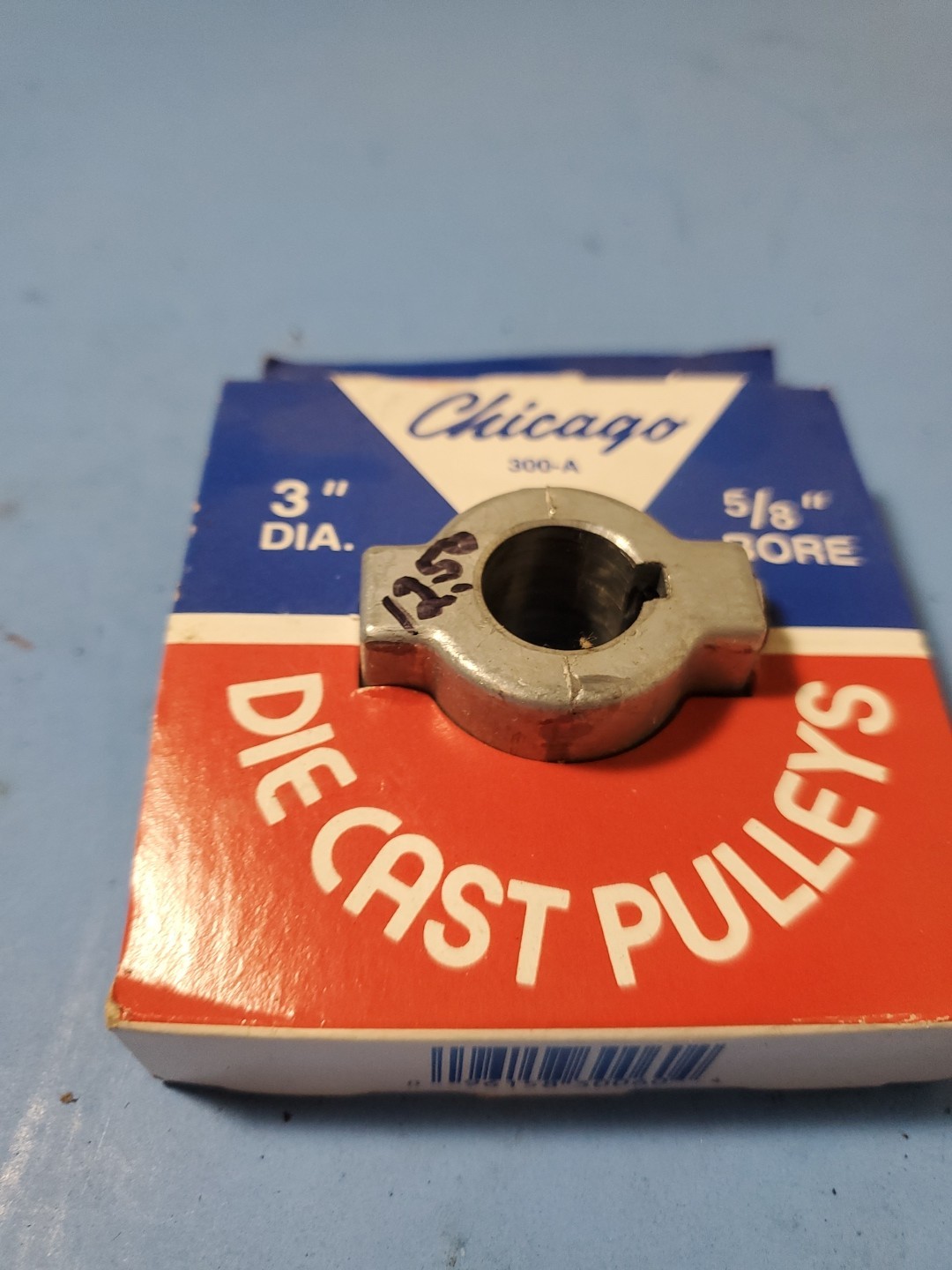 Chicago Die Cast 300A Pulley 5/8" Bore 3" Diameter A Belt